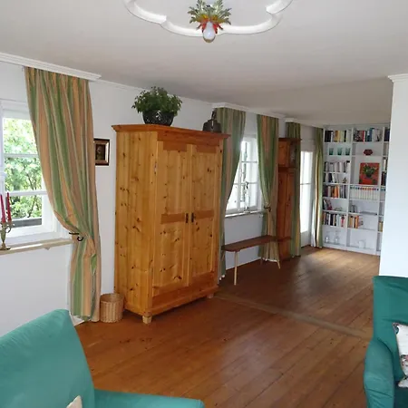 Haus Elbraechter 1 *